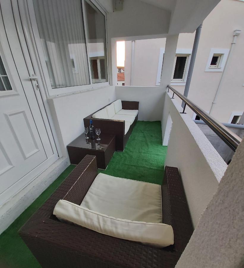 Apartments "4You" Tivat Dış mekan fotoğraf